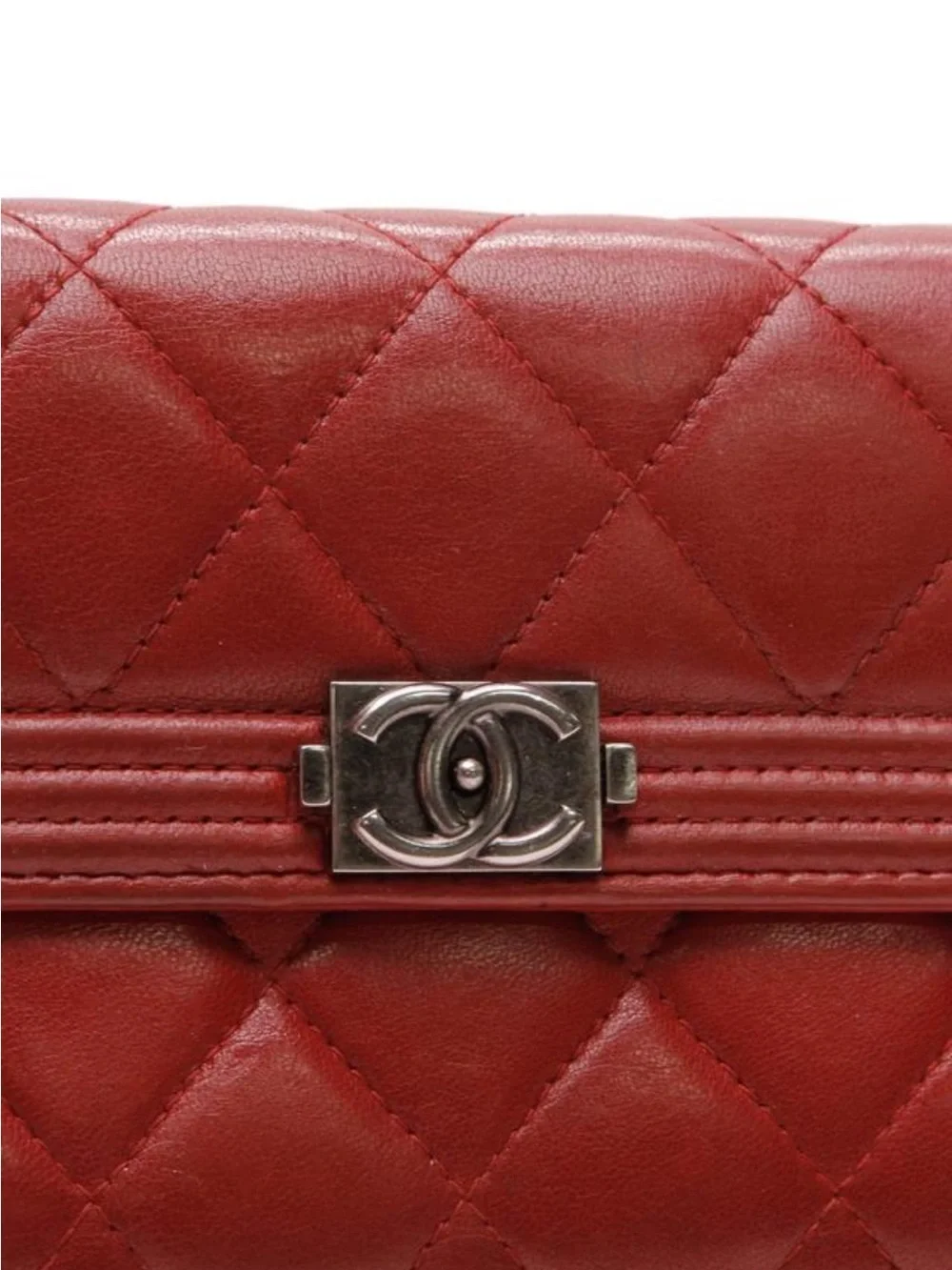 Chanel Red Boy Continental Waller in Quilted Lambskin Leather - GUC